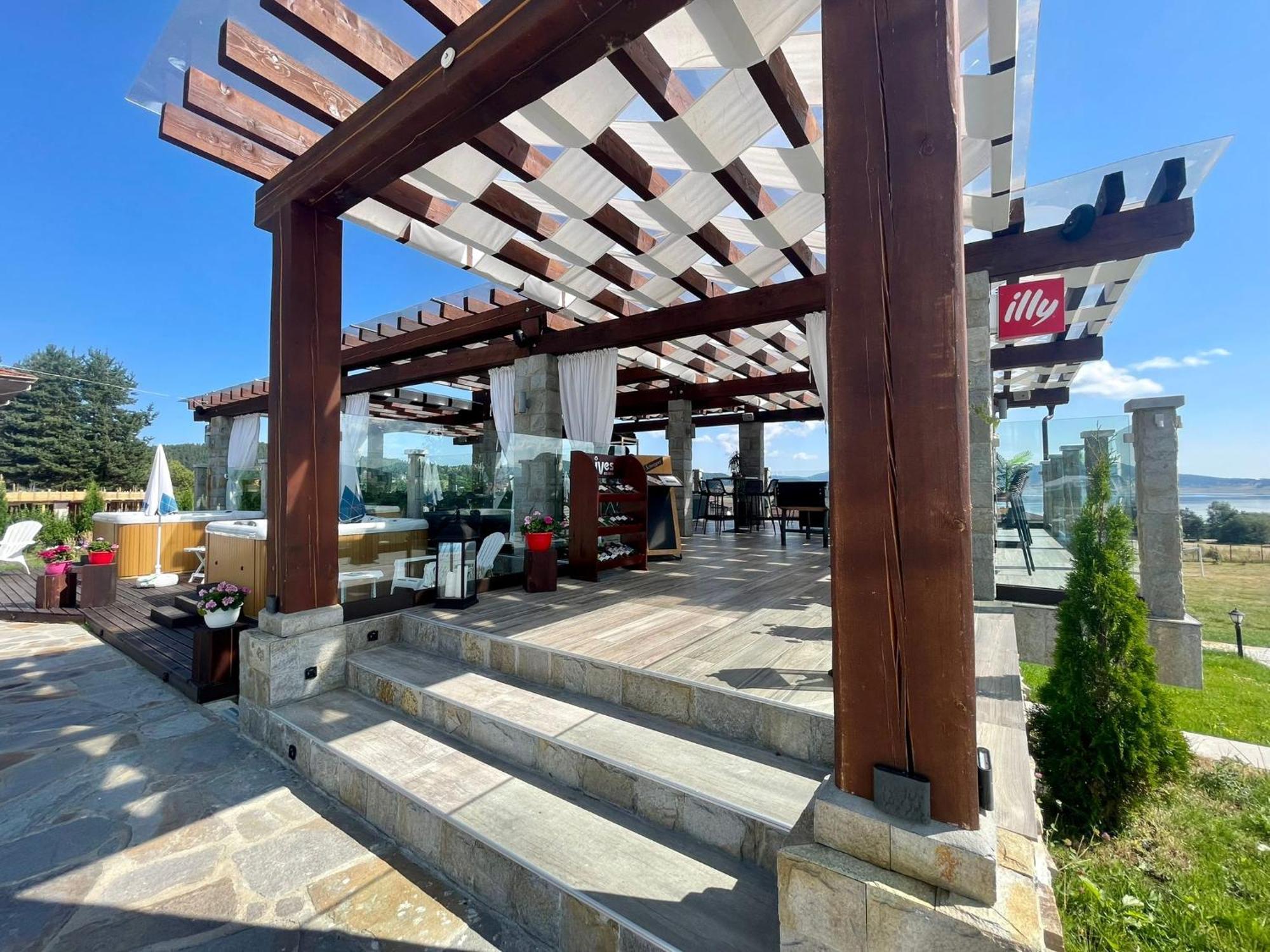 Family Hotel Eterno Tsigov Chark Exterior foto