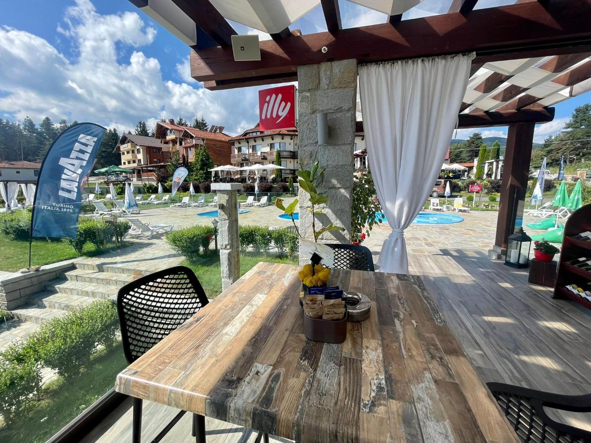 Family Hotel Eterno Tsigov Chark Exterior foto