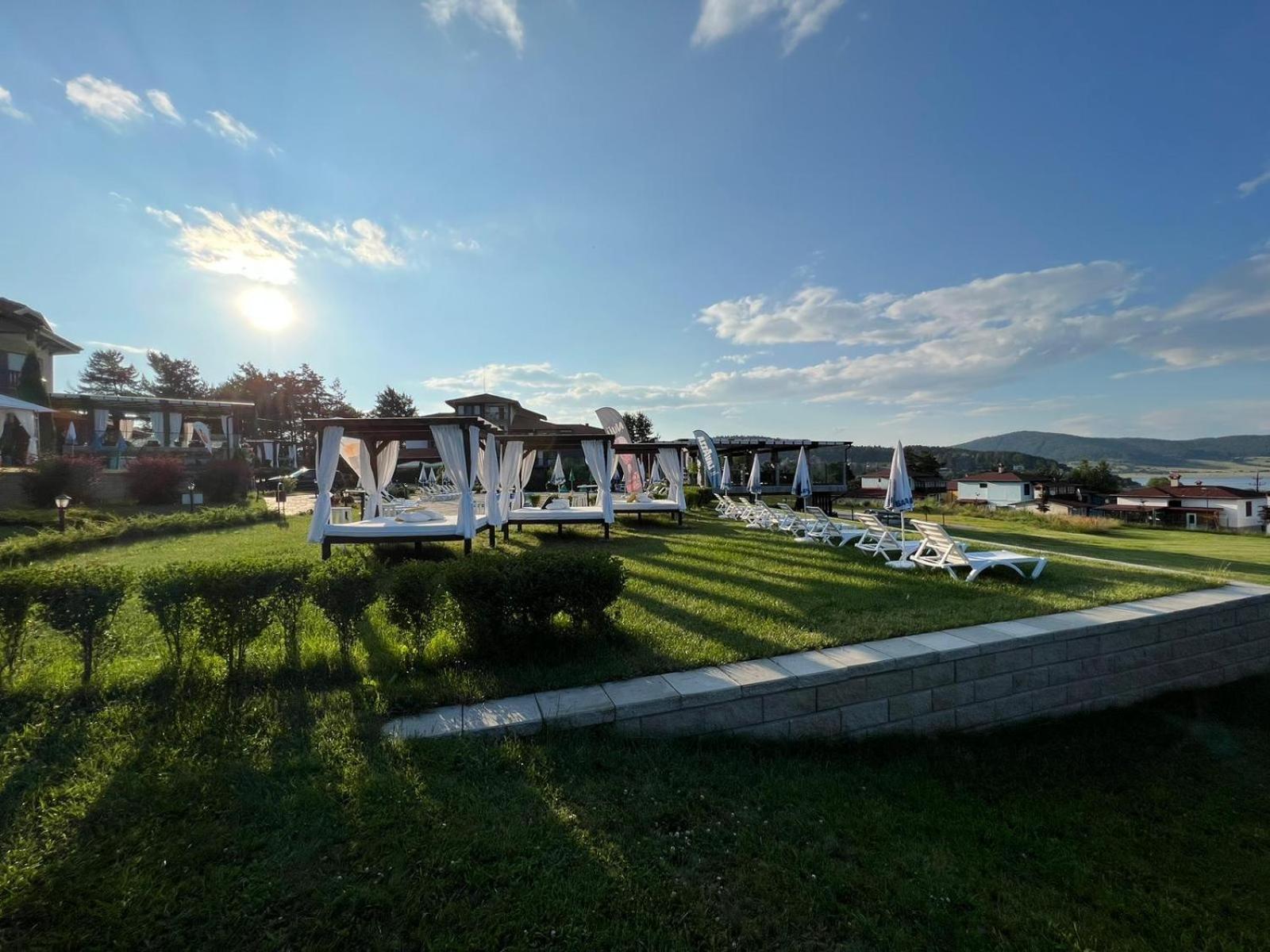 Family Hotel Eterno Tsigov Chark Exterior foto